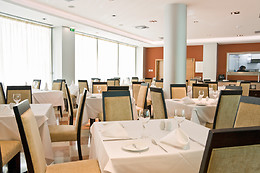 MONTE GORDO HOTEL APARTAMENTOS & SPA
