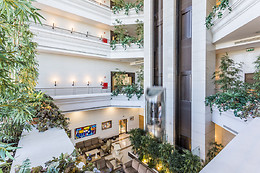 Riviera Hotel ****