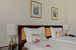 HOTEL D.LUIS - COIMBRA