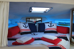 SLEEPBOAT Yacht (Porto)