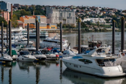 SLEEPBOAT Yacht (Porto)