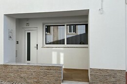 Singer’s Lounge