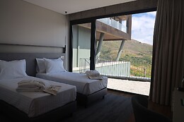 Hotel Mezio National Park