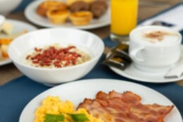 Oporto Airport & Business Hotel