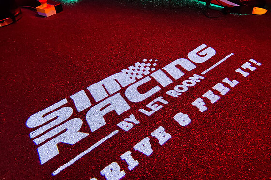 SIMRACING by LET ROOM - photo 4