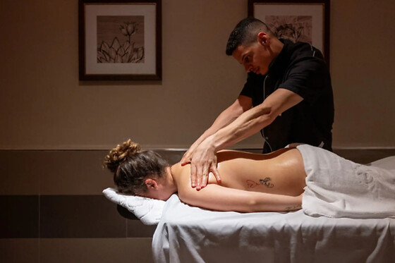 Circuito de Águas + Massagem de pedras quentes para 1 | Satsanga Spa Collection Elvas (Elvas, Portalegre)