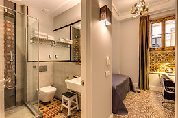 WE BOUTIQUE HOTEL