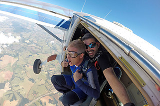 Salto Tandem 3000m para 1 | Sky Fun Center - Proença-a-Nova (Castelo Branco)