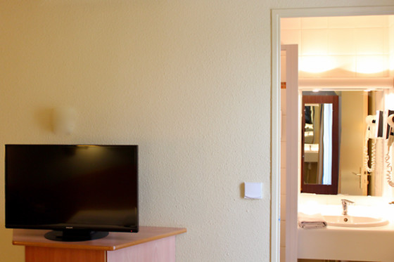 Hôtel Kyriad BOURGES SUD - photo 2