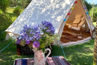 Duas noites em Yurt ou Lotus com pequeno-almoço para 2 em Quinta Antes o Vento em Vimeiro (Leiria)