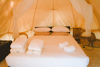 Uma noite em Tipi para 2 no Kabaceira Apartments & Glamping na Lourinhã (Lisboa)