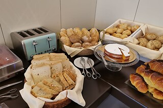 Uma Noite com Pequeno-Almoço + Experiência de Escape Room ou Stand Up Paddle para 2 | Apúlia Praia Hotel, Esposende (Braga)