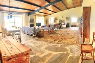 Uma noite em quarto duplo/twin com pequeno-almoço para 2 em Monte da Oliveirinha Country House (Évora)