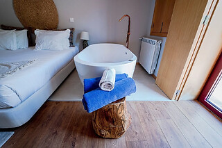 Uma noite na Oliveira Suite com pequeno-almoço para 2 by Peso Village em Amarante (Porto)