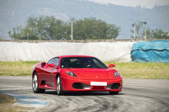 Ferrari Rent Braga - photo 9