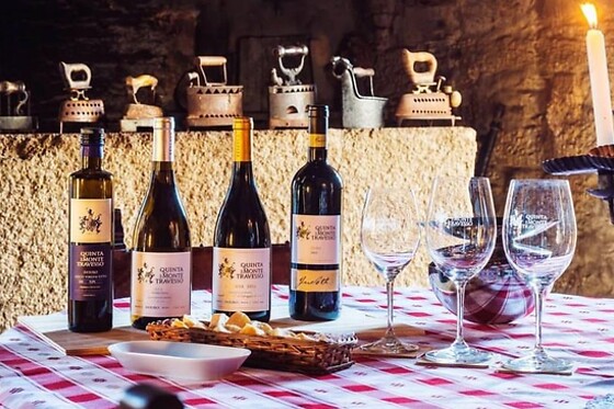Visita à Adega e Vinha + Prova de 3 vinhos Reserva para 4 | Quinta do Monte Travesso (Tabuaço, Viseu)
