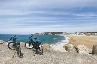 Tour de E-bike por Óbidos sem guia com Prova de vinhos para 1 | Somewhere Center (Maceira, Leiria)