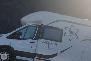 Uma noite em Autocaravana para 2 em Myself Madeira - Medical Engineering Clinic, Lda em Funchal (Madeira)