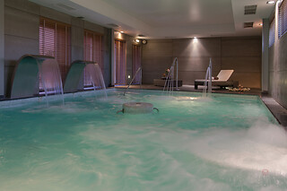 Um circuito de hidroterapia com banho termal para 2 em Your Hotel & Spa Alcobaça (Leiria)
