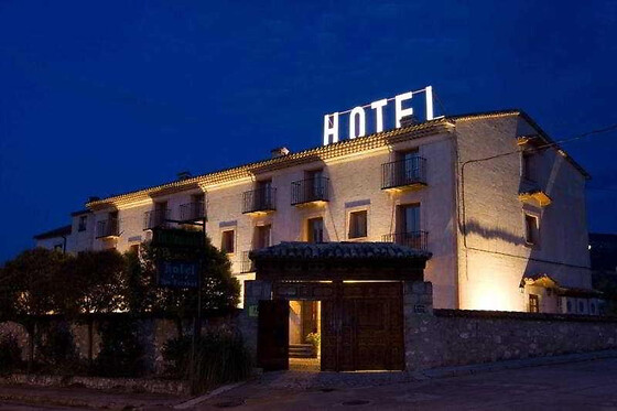 HOTEL RÍO ESCABAS - photo 0