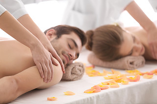 Circuito de águas e massagem de relaxamento a Dois | Terapyzen - The Navigator Solaqua