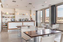 HOTEL FUENTE DEL MIRO