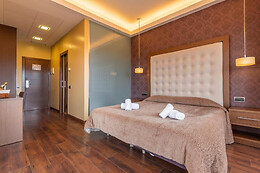 HOTEL FUENTE DEL MIRO