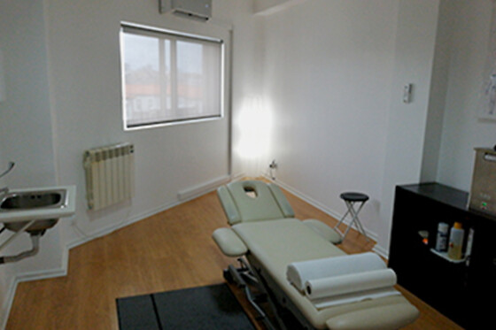Uma consulta de osteopatia e uma massagem terapêutica para 1 | PORTO VITAL - Saúde Integrativa (Porto)