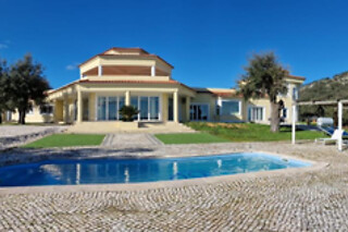 Uma noite em suite com pequeno-almoço para 2 | Herdade do Montinho (Portalegre)