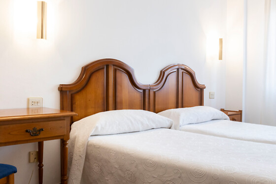 HOTEL CABEZA - photo 2