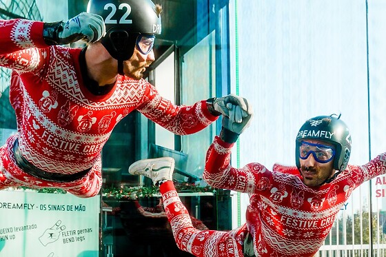 Experiencia de voo em Túnel de Vento para 1 criança | DreamFly Indoor Skydiving Porto (Maia, Porto)