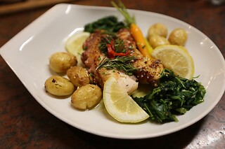 Gourmet card para 2 | Típico o Fado (Porto)
