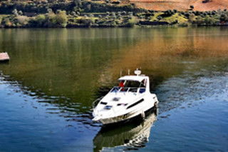 Passeio de barco privado no Douro - 1h | Deltatur - Até 4 pessoas