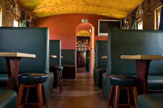 Um almoço ou jantar em El Train - Carruagem Bar (Oeiras)