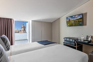 Uma noite em quarto duplo com pequeno-almoço | Hotel Moon & Sun Braga