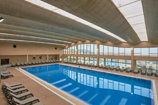 Duas noites em quarto com pequeno-almoço e acesso ao Spa para 2  | Hotel Golf Mar Vimeiro (Vimeiro, Torres Vedras)