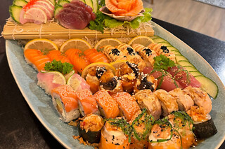 Jantar para 2 by KOI - Sushi House na Venda do Pinheiro (Mafra)