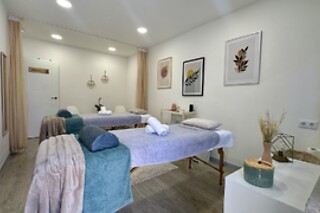 Uma massagem para gestantes (60m) para 1 | Osiris Wellness Clinic (Leiria)