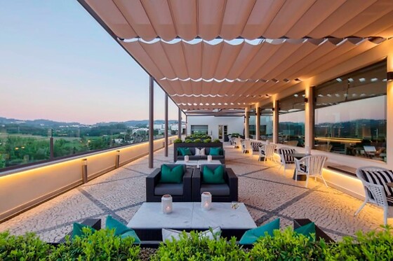 Uma noite em quarto duplo deluxe com pequeno-almoço e Welcome drink | Cidnay Santo Tirso - Charming Hotel & Executive Center (Santo Tirso, Porto)
