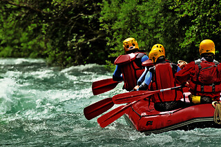 Atividade à escolha (Rafting) para 2 com a Melgaço Whitewater em Melgaço, Viana do Castelo