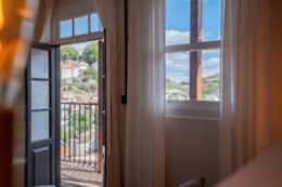 Inn Door 21 - Hostel & Suite