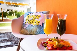 RIDE SURF RESORT & SPA
