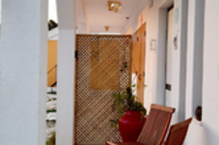 Duas noites em suite dupla com pequeno-almoço para 2 em Sublime Sun & Van by Meco Stays (Setúbal)