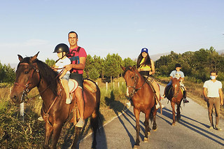 Passeio Equestre pelas Paisagens da Serra da Estrela + Visita à Quinta da Coragem para 2 | Várzea de Meruge (Guarda)