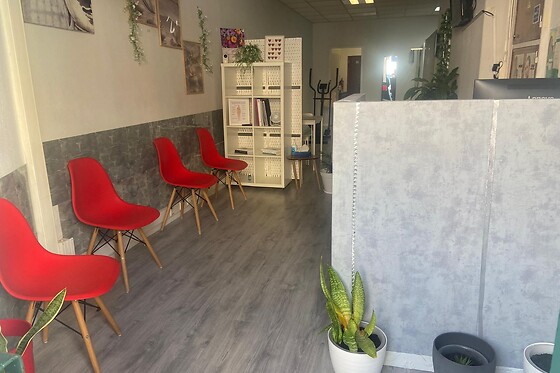 Uma massagem desportiva e relaxante corpo inteiro (50m) para 1 | Clínica Morabeza Bem Estar (Amadora)
