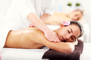 Uma Massagem relaxamento localizada (25 min) para 2 | Spaccio Essência​ Paredes (Paredes, Porto)