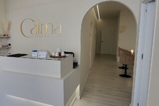 Uma massagem premium à escolha para 1 | C’alma Clinic & Academy | Montijo