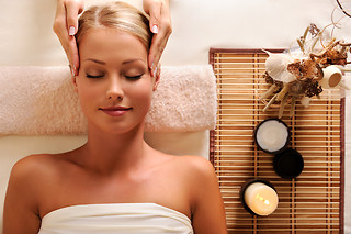 Head spa (1h) para 1 | Terapyzen - The Navigator Solaqua (Albufeira)