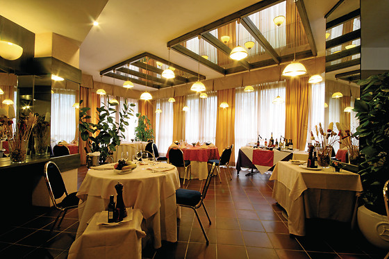 Hotel Mirage - photo 5