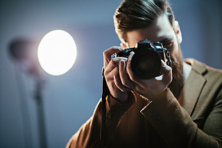 Sessão fotográfica para grávidas | Luz do Deserto em Lisboa